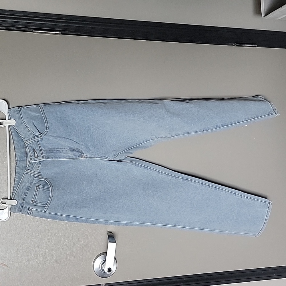 Shein high waisted straight leg jeans light wash size M